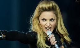 Ai là ca sĩ giàu có nhất làng giải trí năm 2016?