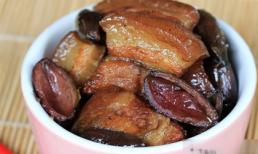  Đổi vị cho bữa cơm gia đình với món thịt ba chỉ kho trám