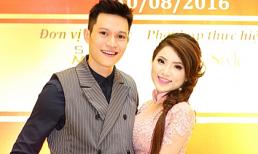 Jenny Tuyến e ấp bên Minh Anh cuốn hút mọi ánh nhìn