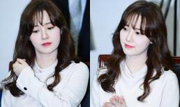 Làn da 'búng như sữa' của Goo Hye Sun bị chê 'như đắp cả tấn phấn'