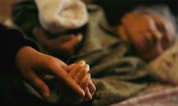 Nghi mẹ chồng lấy tiền, con dâu nhốt bà 3 ngày không cho ăn uống để bà phải bỏ tiền ra và cái kết ai oán