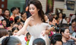 Đỗ Mỹ Linh cùng dàn người đẹp HHVN dự tiệc trung thu cùng trẻ nhỏ