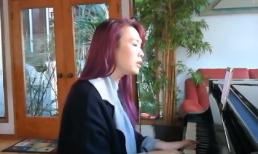 Mỹ Tâm lặng lẽ ngồi đệm đàn tiễn đưa Minh Thuận