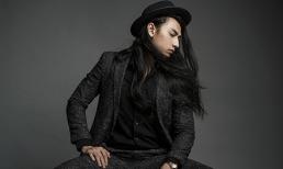 Mỹ nam Isaac nổi loạn với mái tóc dài