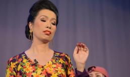 Trịnh Kim Chi 'xấu xuất sắc' tung hoành vở diễn mới