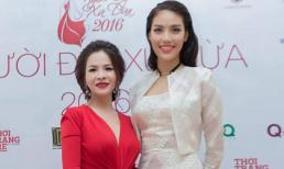 Hoa hậu Thanh Thúy đọ sắc với Hoa khôi Lan Khuê trên thảm đỏ