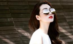 Khánh My khoe làn da trắng sứ không tỳ vết