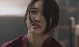 Bị đánh sảy thai rồi đuổi đi, dâu quê vẫn xin mẹ chồng cho ở lại làm ô sin và lên kế hoạch trả thù khiến nhà chồng run sợ