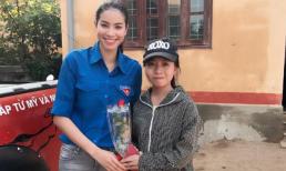 Phạm Hương lấm len bùn trong màu áo thanh niên xung phong 'đẹp như mùa thu toả nắng'