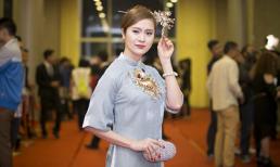 Thanh Thuý quyến rũ với áo dài và trâm cài như quý tộc xưa tại sự kiện