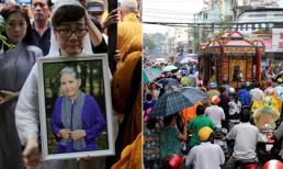 Người dân đội mưa đưa tiễn nghệ sĩ Út Bạch Lan về nơi an nghỉ cuối cùng