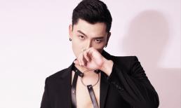 Khoe body 6 múi, giải đồng siêu mẫu Trần Trung đốn tim phái đẹp