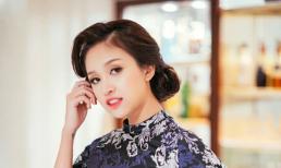 Con trai Vân Hugo diện áo dài, cười tươi chụp ảnh bên mẹ