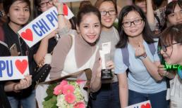 Chi Pu về nước được rừng fans chào đón chẳng kém sao Hàn