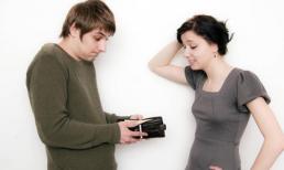 Nói những điều này...  con nợ định 'quỵt' tiền sẽ trả ngay lập tức