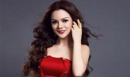 Á hậu Ruby Anh Phạm đẹp như nữ thần trong loạt ảnh gam màu Noel