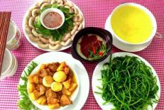 Mâm cơm ngon cuối tuần cho cả gia đình 