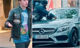 Cậu cả nhà Becks mặt đỏ bừng nhận biên bản phạt đỗ xe lần 4 trong hơn 2 tháng