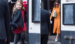 Bé Harper cứ ra đường là sành điệu hết cỡ với đồ hiệu