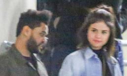 Selena Gomez cùng bạn trai mới tay trong tay khi ra mắt bạn bè