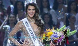 Hoa hậu Hoàn vũ thế giới 2016 đăng quang trong trang phục của NTK Hoàng Hải