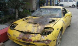 Bỏ cả đống tiền mua chiếc xe như phế liệu, bạn bè đều chê cười cho đến khi...