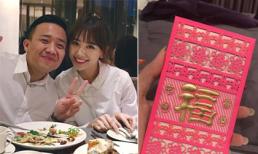 Bất ngờ trước số tiền mừng tuổi Trấn Thành lì xì cho Hari Won 