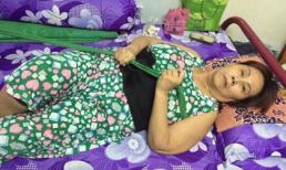 Bệnh nghệ sĩ Hoàng Lan ngày càng nặng, phải buộc dây vào bụng mới ngồi dậy được