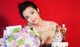 Lý Băng Băng đẹp như công chúa, đón tuổi 44 ngập tràn hạnh phúc 