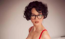 Vợ Ưng Hoàng Phúc nóng bỏng khi diện nội y