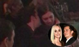 Orlando Bloom bị bắt gặp thân mật với gái trẻ trước khi chia tay Katy Perry 