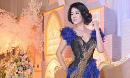 Thu Phương nồng nàn tuyệt sắc đầy mê hoặc với đầm dạ hội