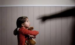 Đừng chần chừ nữa, hãy làm ngay những việc dưới đây để con không bị xâm hại tình dục