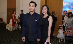 Hoài Lâm lần đầu xuất hiện tình tứ cùng bạn gái sau khi công khai quan hệ tình cảm