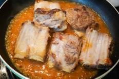 Làm món sườn sốt chua ngọt 