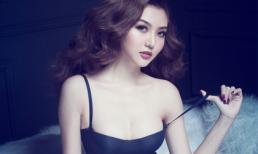 'Nữ hoàng sắc đẹp' Ngọc Duyên khoe trọn đường cong nóng bỏng sexy