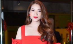 Trương Ngọc Ánh rực rỡ sắc đỏ trong ngày lên chức bà chủ