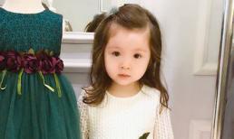 Cứ xinh như thiên thần thế này, bảo sao con gái Elly Trần bị nhầm là búp bê
