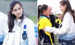 Fan khóc nức nở vì được gặp Angela Baby quá đỗi xinh đẹp