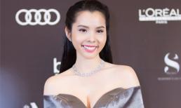 Á khôi Huỳnh Vy khoe vẻ đẹp tuyệt sắc như nữ hoàng đêm hội