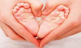 Nhấn vào 2 điểm này ở bàn chân, trẻ đang quấy khóc cỡ nào cũng nín ngay tức khắc