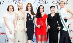 Doanh nhân Sarah Tú thả dáng sang trọng cùng các mỹ nhân Việt trên thảm đỏ