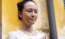 Hoa hậu Trương Hồ Phương Nga: Bí mật nào trong ánh mắt em và cái quyền im lặng ấy?