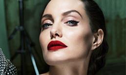 Angelina Jolie bị liệt cơ mặt, bất ngờ chia sẻ về cuộc ly hôn với Brad Pitt