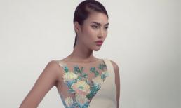 Lan Khuê bất ngờ 'bánh bèo' vẫn cuốn hút, kiêu kì với đầm hoa độc đáo
