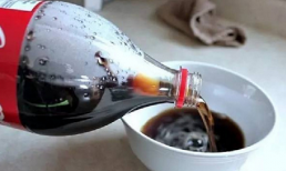 Con dâu bị mắng té tát vì đổ coca vào máy giặt nhưng kết quả thu được lại không tưởng