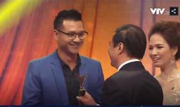 Chia sẻ xúc động của Đan Lê về khoảnh khắc bố chồng luống cuống trên sân khấu VTV Awards