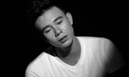 Ca sĩ Đông Hùng: 'Bố tôi đã khóc rất nhiều khi biết chuyện'