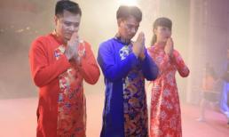 Nghệ sĩ miền Bắc xúc động thắp hương cúng Tổ nghề sân khấu