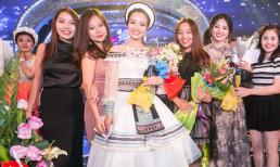 Cô gái Nùng giành Quán quân Sao Mai 2017, nhận 'mưa' giải thưởng